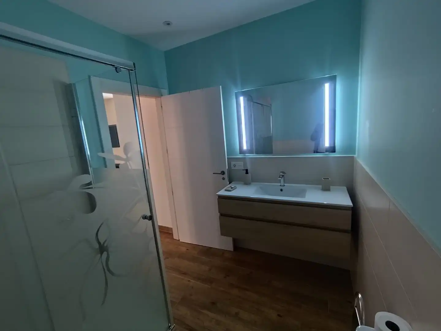 Bathroom of Houses for sale in Úbeda  with Air Conditioner, Heating and Parquet flooring