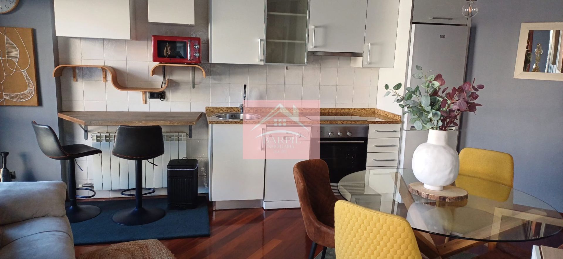 Kitchen of Apartment to rent in Vigo   with Furnished, Oven and Washing machine