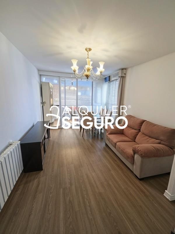 Pis de lloguer a  Maestro Sorozábal, Base Aérea