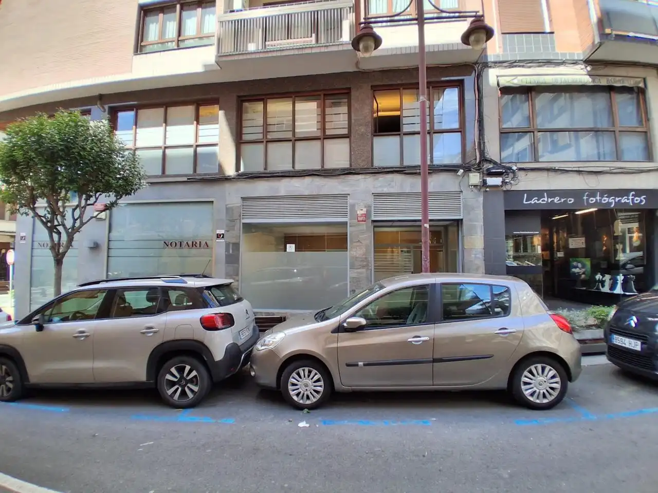 Locale commerciale in affitto a Elcano Kalea