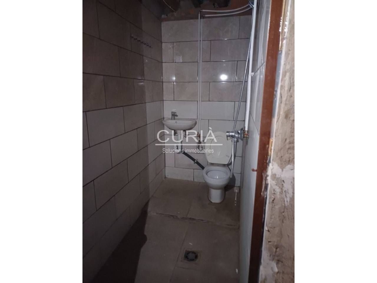 Bany de Casa o xalet en venda en La Granja d'Escarp