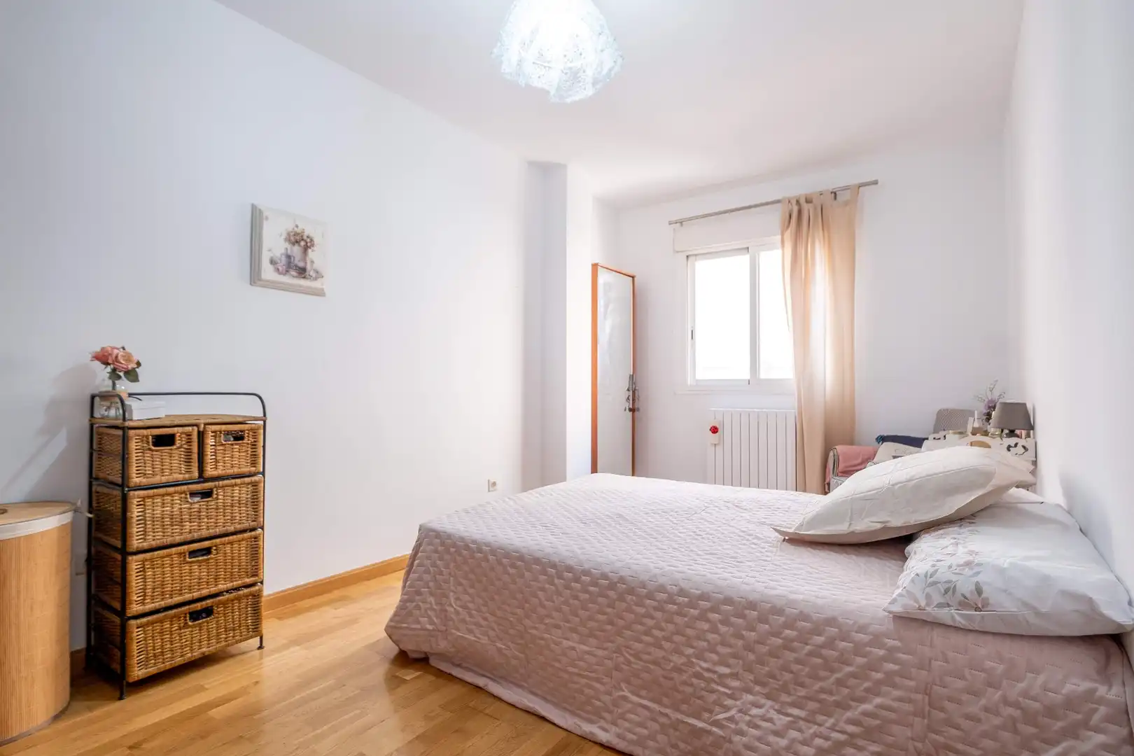 Dormitori de Pis en venda en Zaragoza amb Calefacció i Parquet