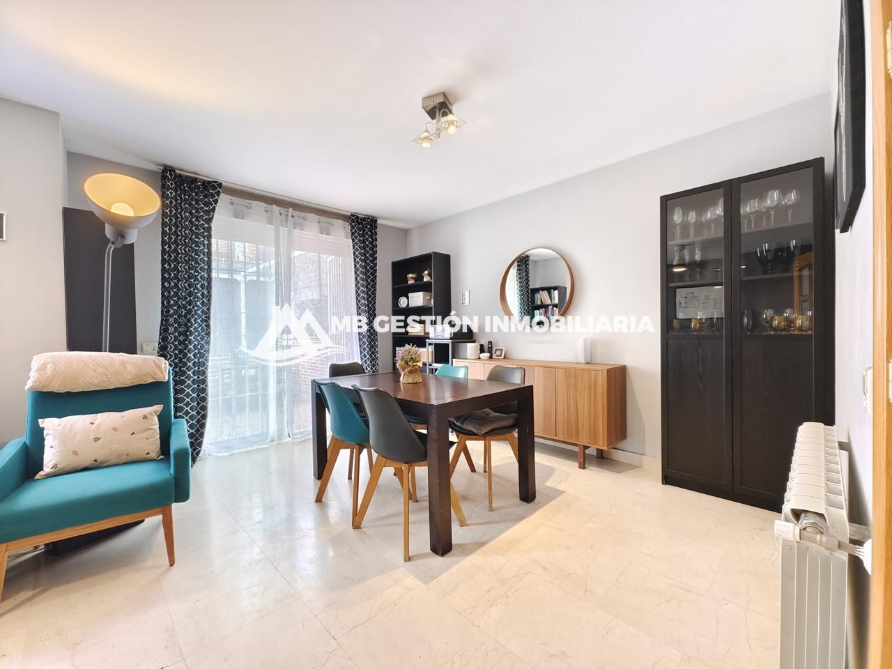 Dining room of Single-family semi-detached for sale in Fuenlabrada  with Heating, Terrace and Swimming Pool