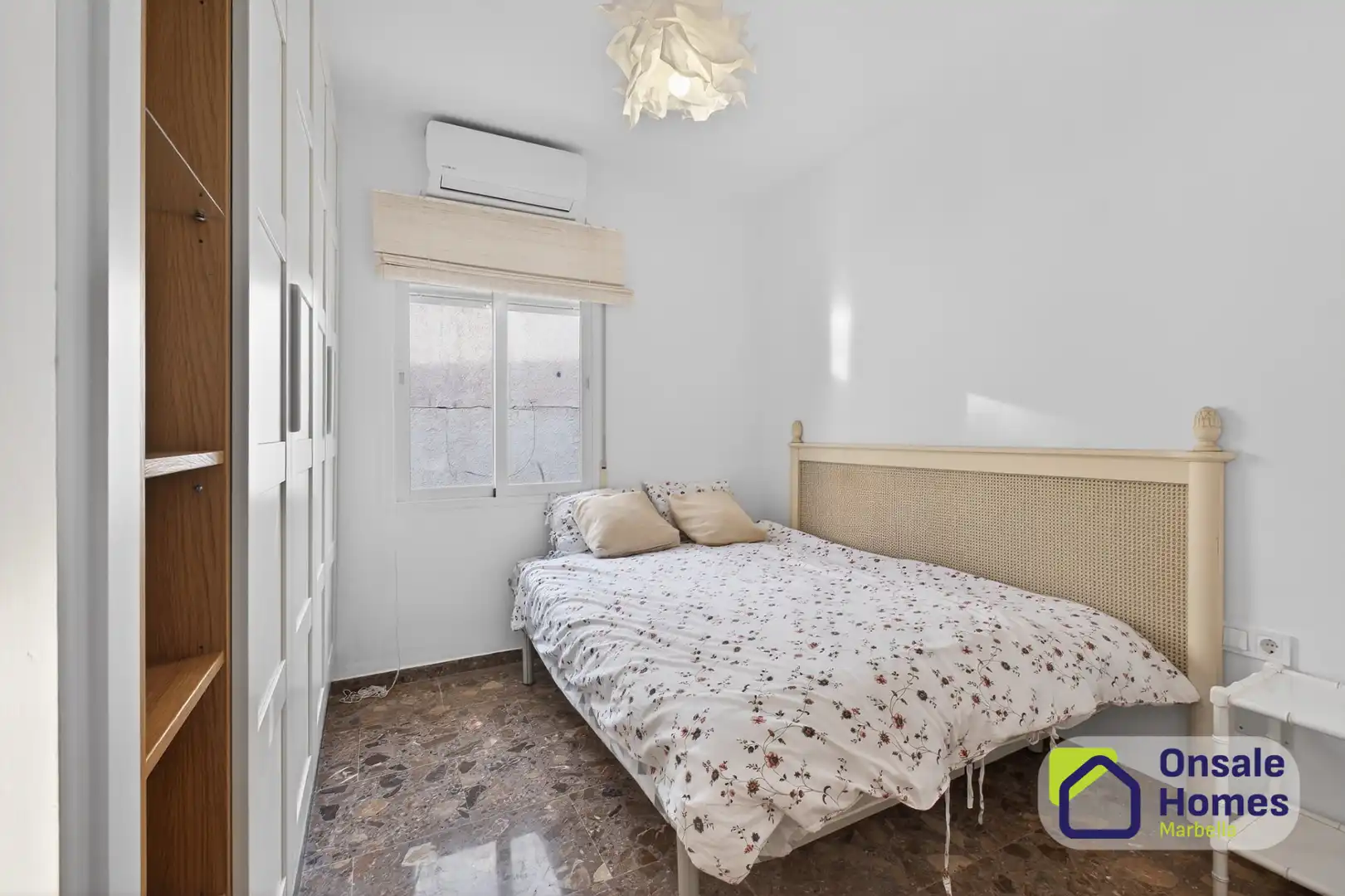 Bedroom of Houses for sale in Marbella  with Air Conditioner, Private garden and Terrace