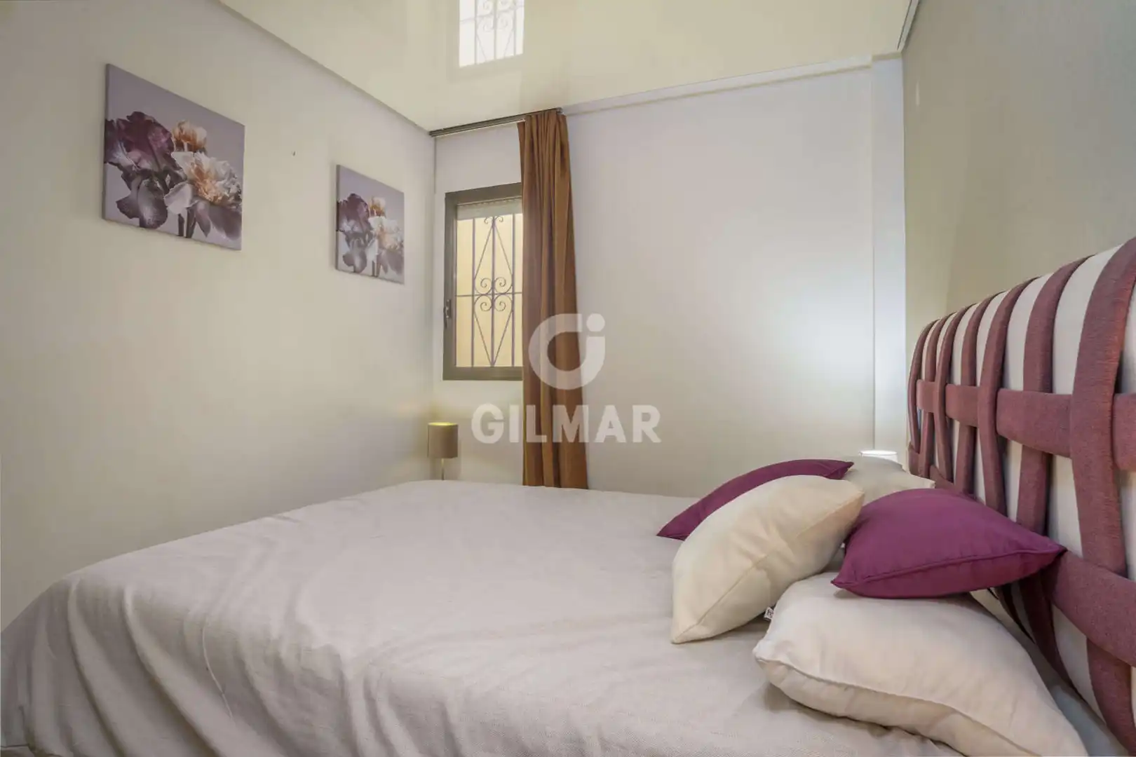 Habitación de Planta baja en venta en Estepona con Calefacción, Jardín privado y Piscina