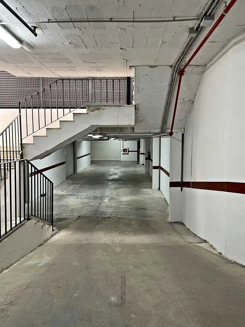 Garage zum Verkauf in Herrera