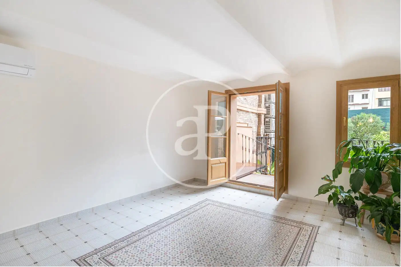 Piso de alquiler en Gran Via de les Corts Catalanes, Sant Antoni