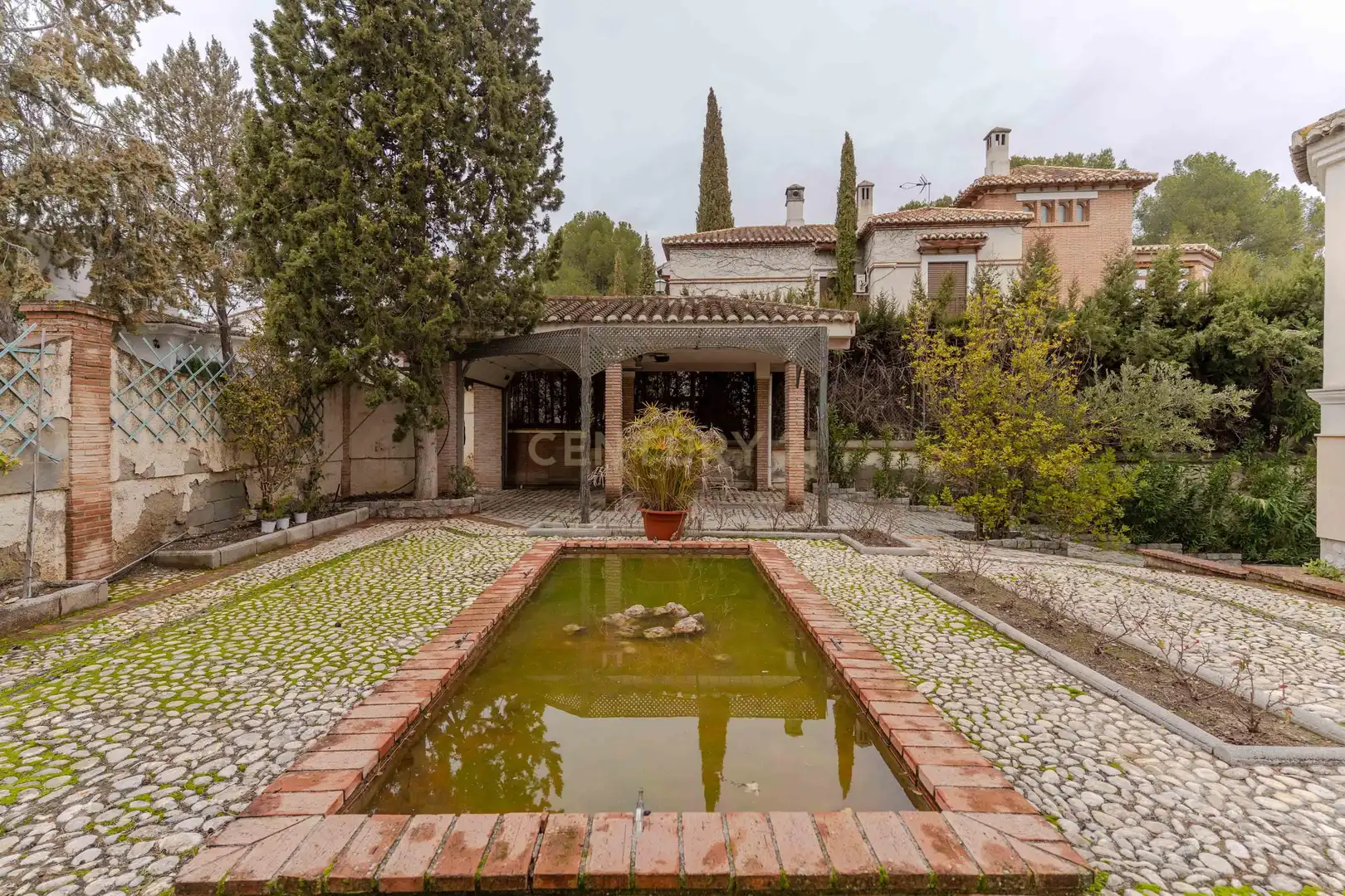 Jardín de Casa o chalet en venta en Albolote con Aire acondicionado, Trastero y Piscina