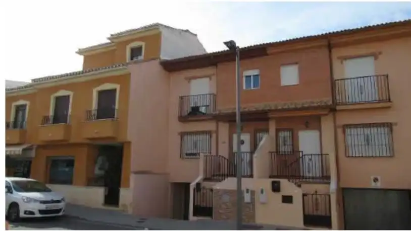 Adossat en venda a Güevéjar