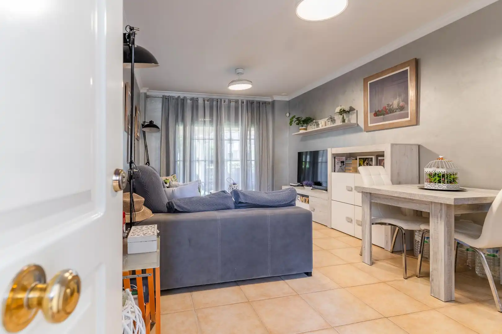 Apartment with pool for sale in La Barrosa, imagen 18