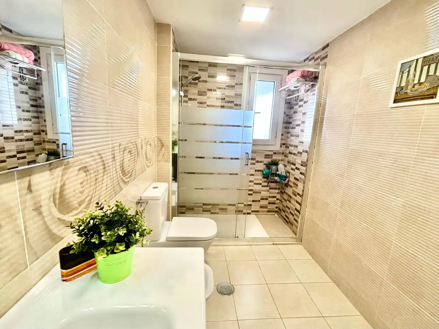 Badezimmer von Wohnung zum Verkauf in El Ejido mit Klimaanlage, Heizung und Terrasse
