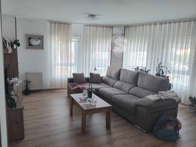 Piso en Venta en Avenida de Emilio Martínez Garrido, 25 en Casablanca - Calvario