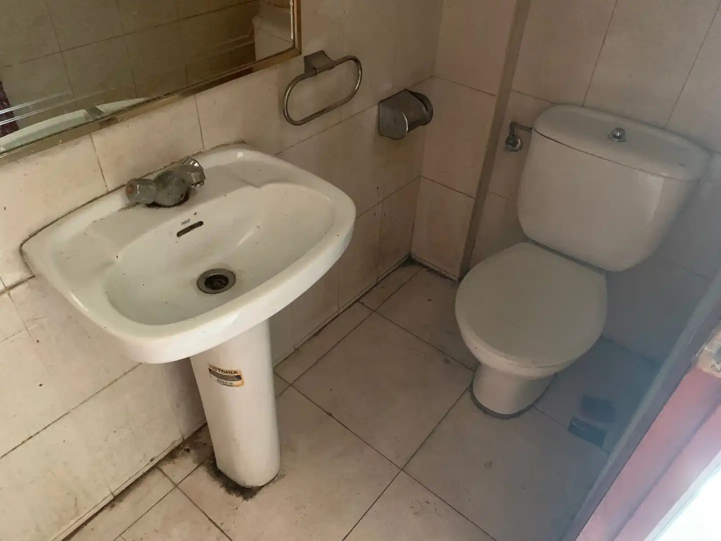 Badezimmer von Geschaftsraum zum Verkauf in Ávila