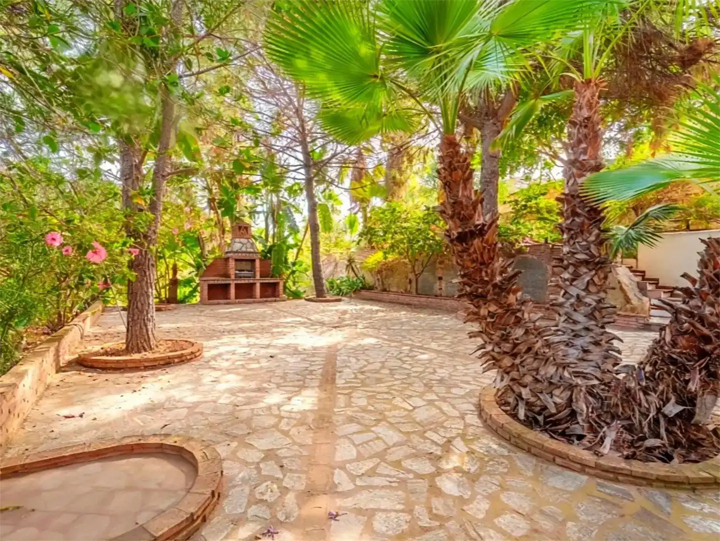Jardí de Finca rústica en venda en Estepona