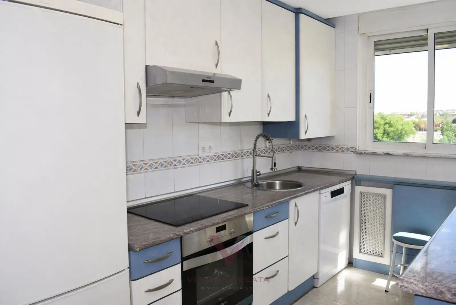 Kitchen of Duplexes for sale in Salamanca  with Air Conditioner, Heating and Terrace