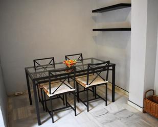 Dining room of Apartment to rent in  Sevilla Capital  with Air Conditioner, Furnished and Oven