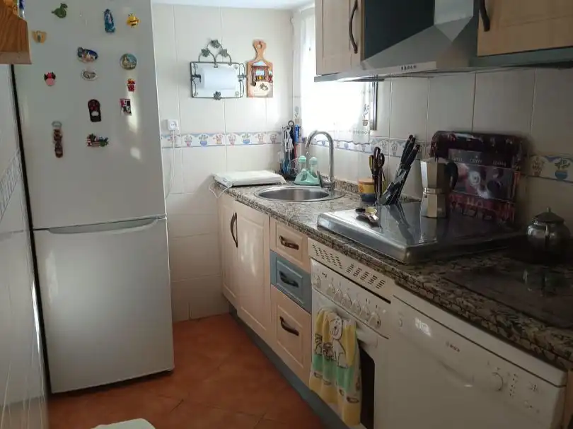 Cuina de Casa o xalet en venda en Cardiel de los Montes amb Aire condicionat, Terrassa i Piscina