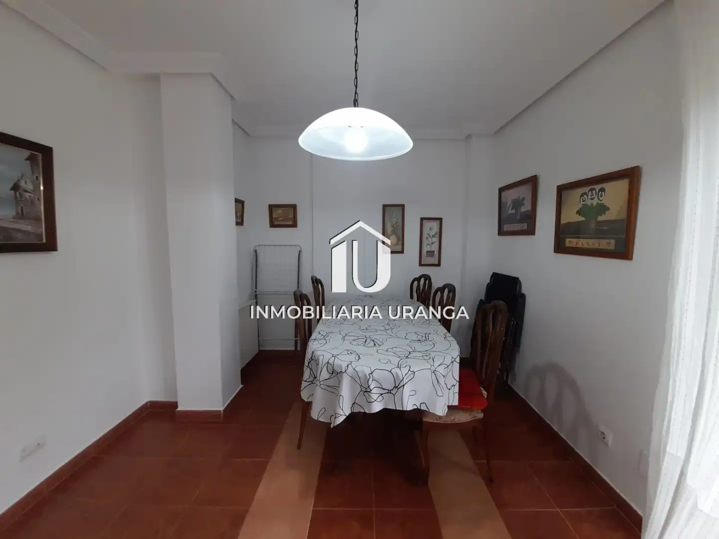 Piso en venta en Castro-Urdiales con Calefacción, Terraza y Trastero