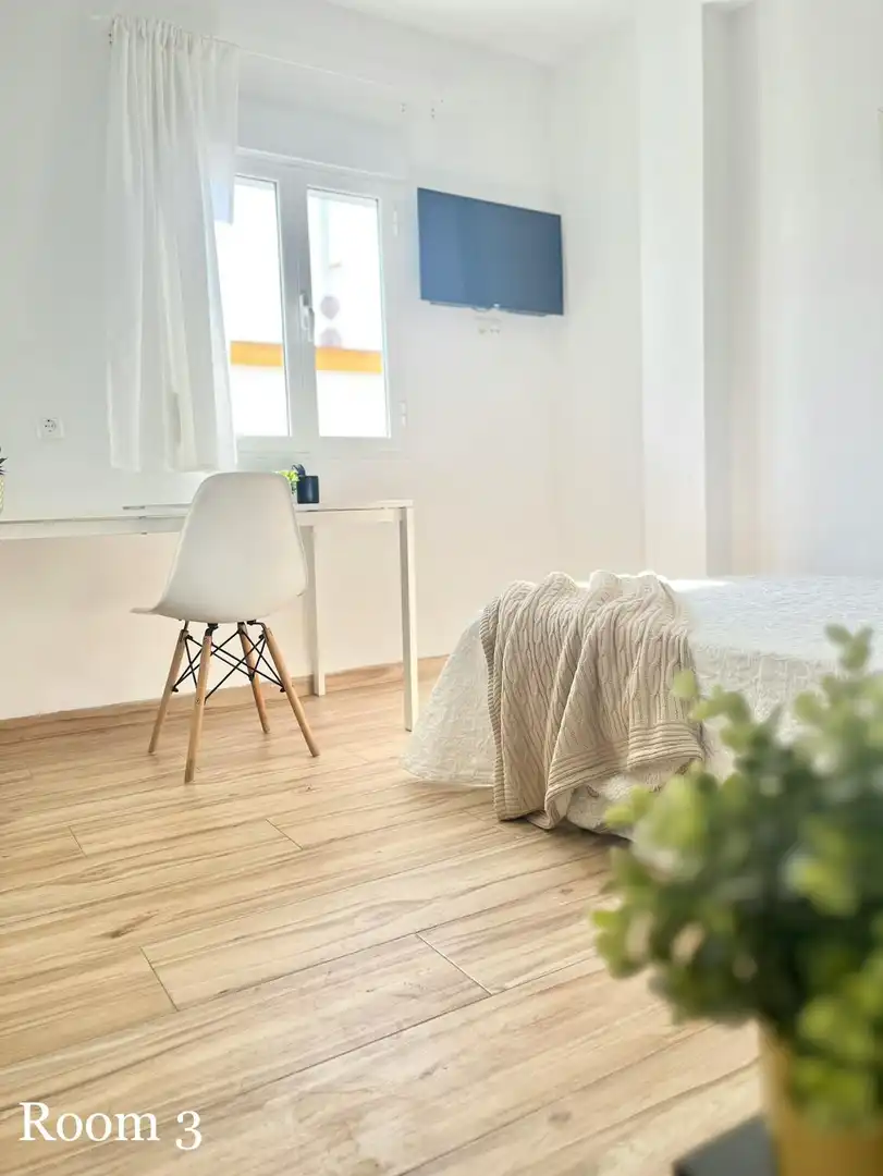Habitación de Piso para compartir en Sevilla con Amueblado, Lavadora y TV