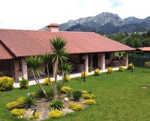 Jardí de Casa o xalet en venda en Cangas de Onís