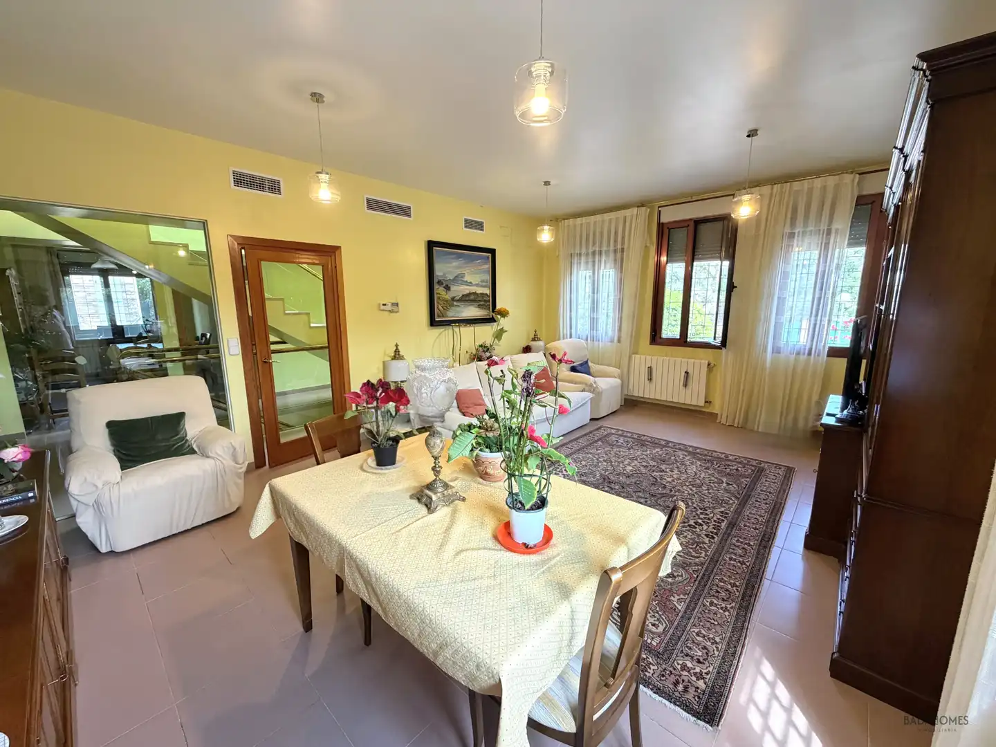 Sala de estar de Casa o chalet en venta en Badajoz con Aire acondicionado, Calefacción y Jardín privado