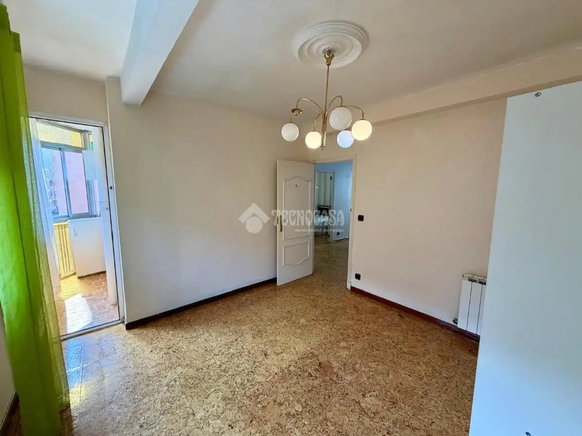 Flat for sale in Valladolid  with Heating and Balcony