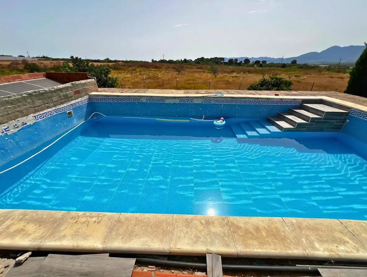 Piscina de Casa o xalet en venda en Alfarrasí