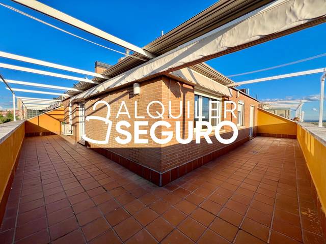 Ático en Alquiler en de Santiago García El Tranquilo en San Crispín - La Estación Consorcio