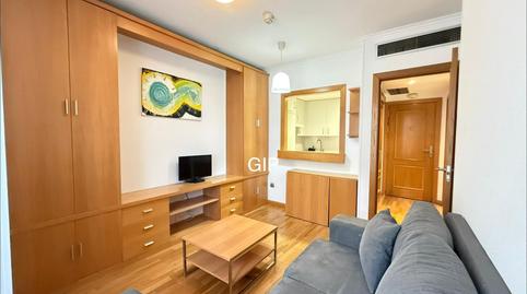 Photo 3 of Apartment to rent in Calle de Belfast, 13, Rejas,  Madrid Capital