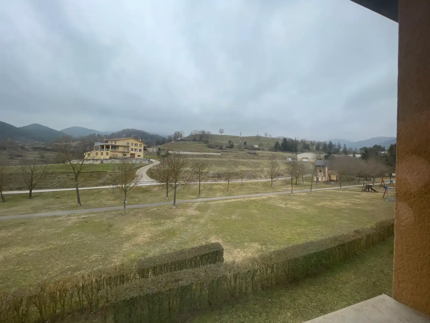 Casa adosada en venta en Sant Joan de les Abadesses con Calefacción, Jardín privado y Trastero