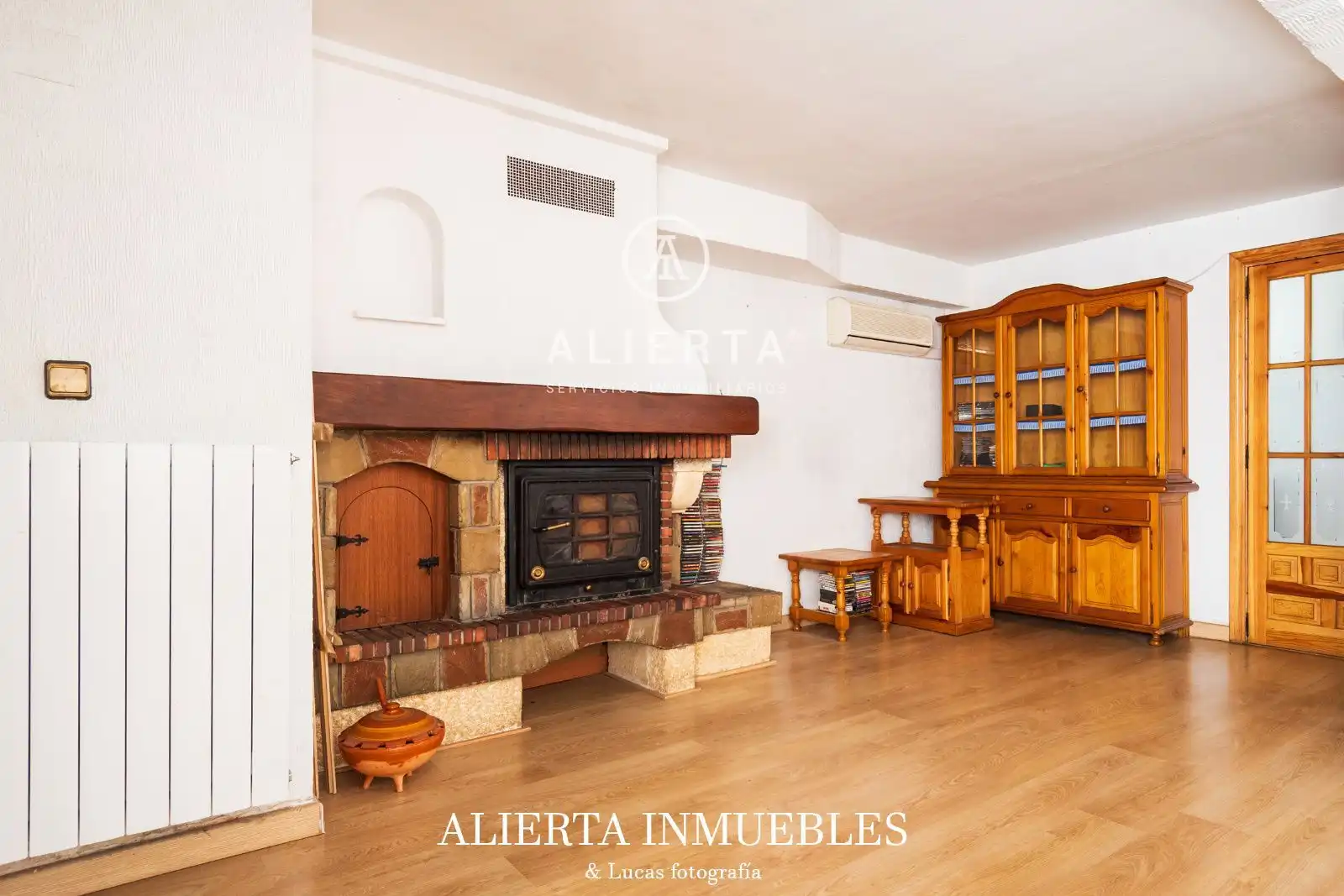 Sala de estar de Casa o chalet en venta en Zaragoza con Calefacción y Trastero