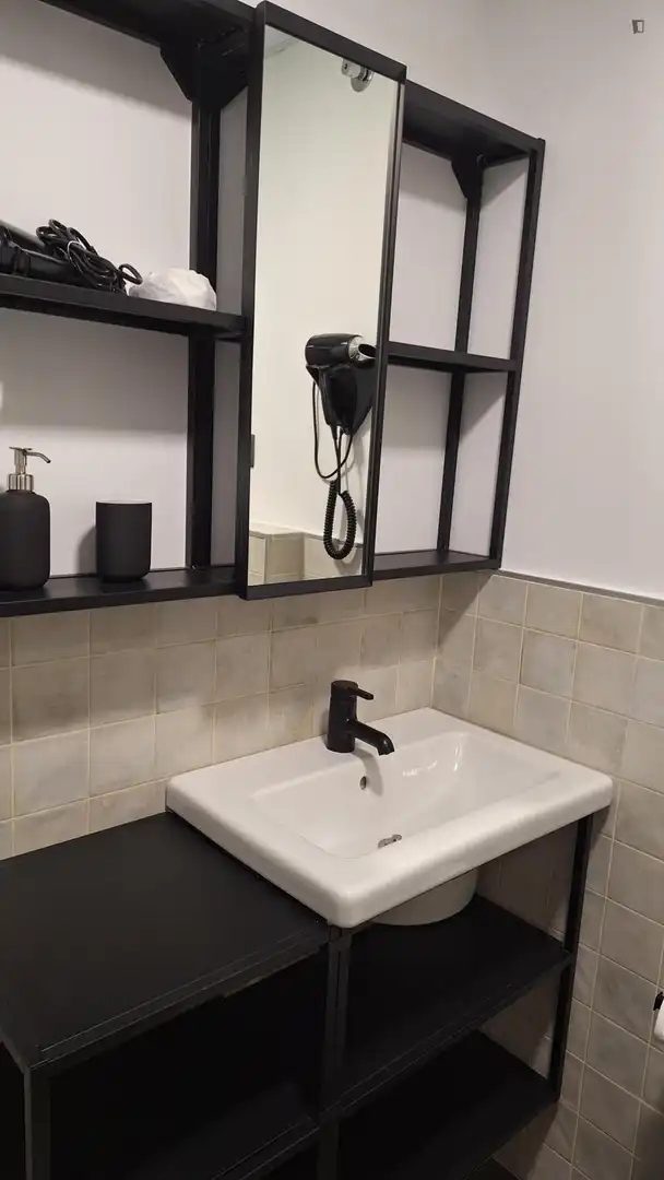Wohnung zur Miete in Guindalera