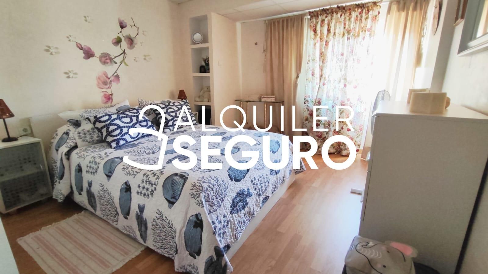 Bedroom of Flat to rent in  Valencia Capital  with Terrace and Furnished