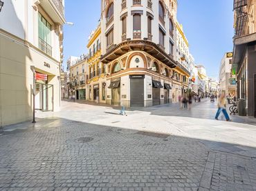 Piso con ascensor en venta en Calle SANTA MARIA DE GRACIA