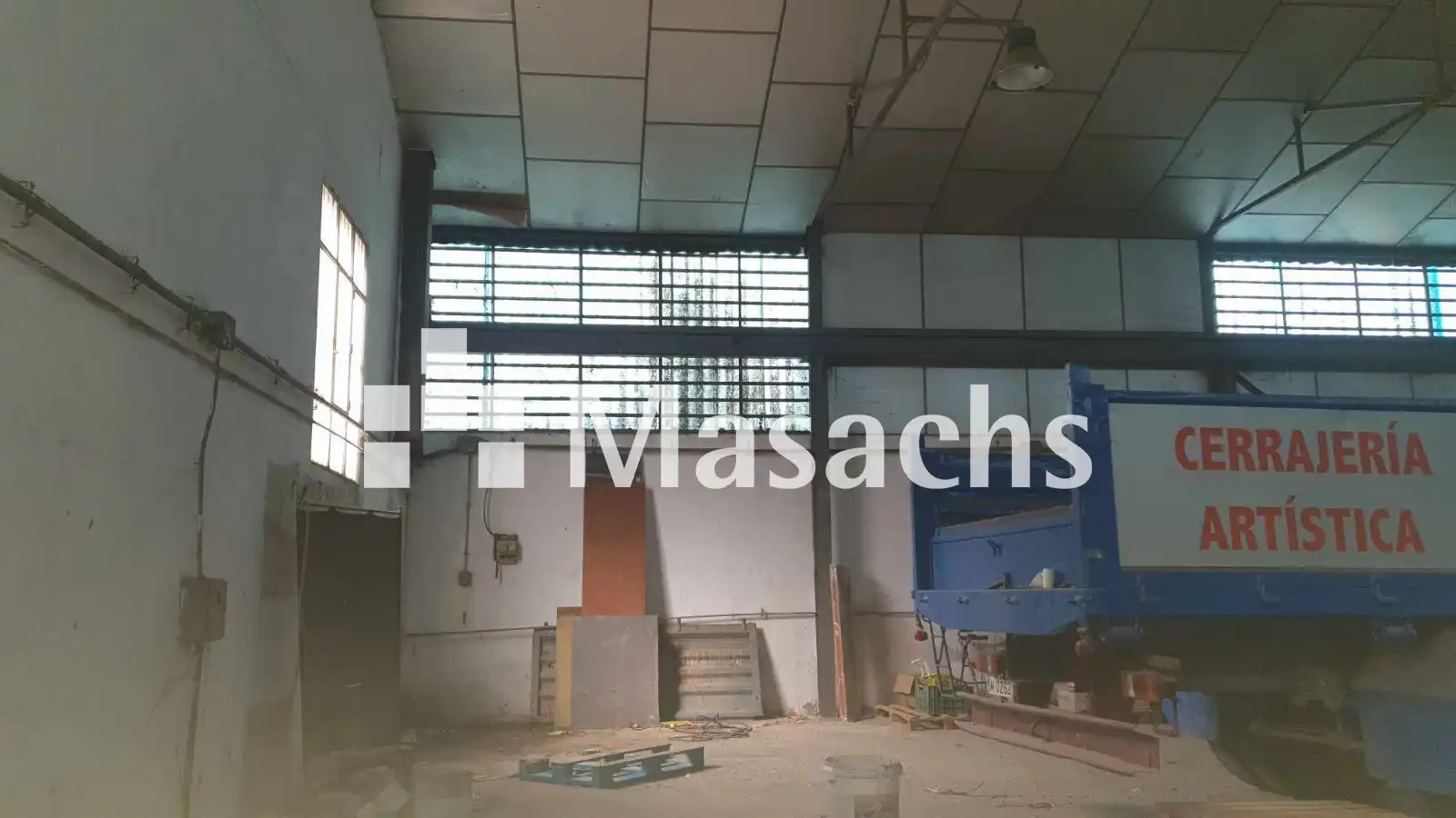 Nave industrial en venta en Velilla de San Antonio, imagen 4