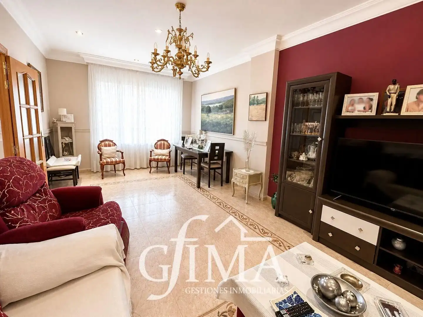 Sala de estar de Casa o chalet en venta en Tomelloso con Calefacción, Jardín privado y Terraza