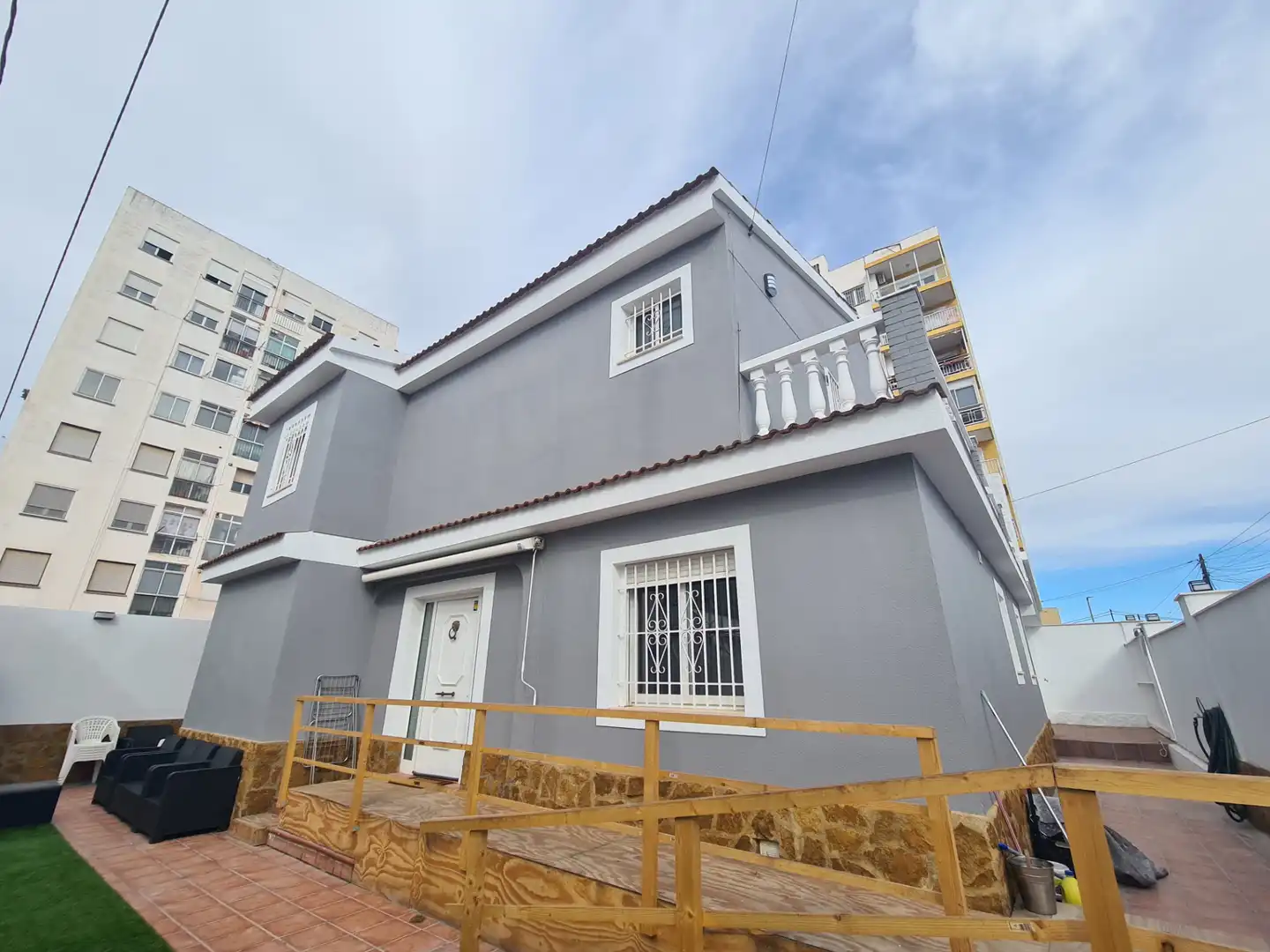 Vista exterior de Casa o chalet en venta en Vinaròs con Aire acondicionado, Calefacción y Parquet