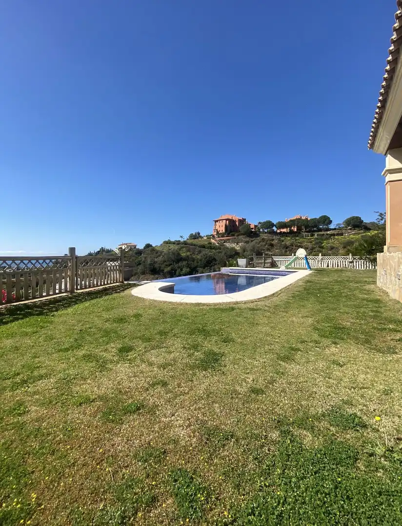 Piscina de Casa o xalet de lloguer en Marbella amb Aire condicionat, Jardí privat i Terrassa