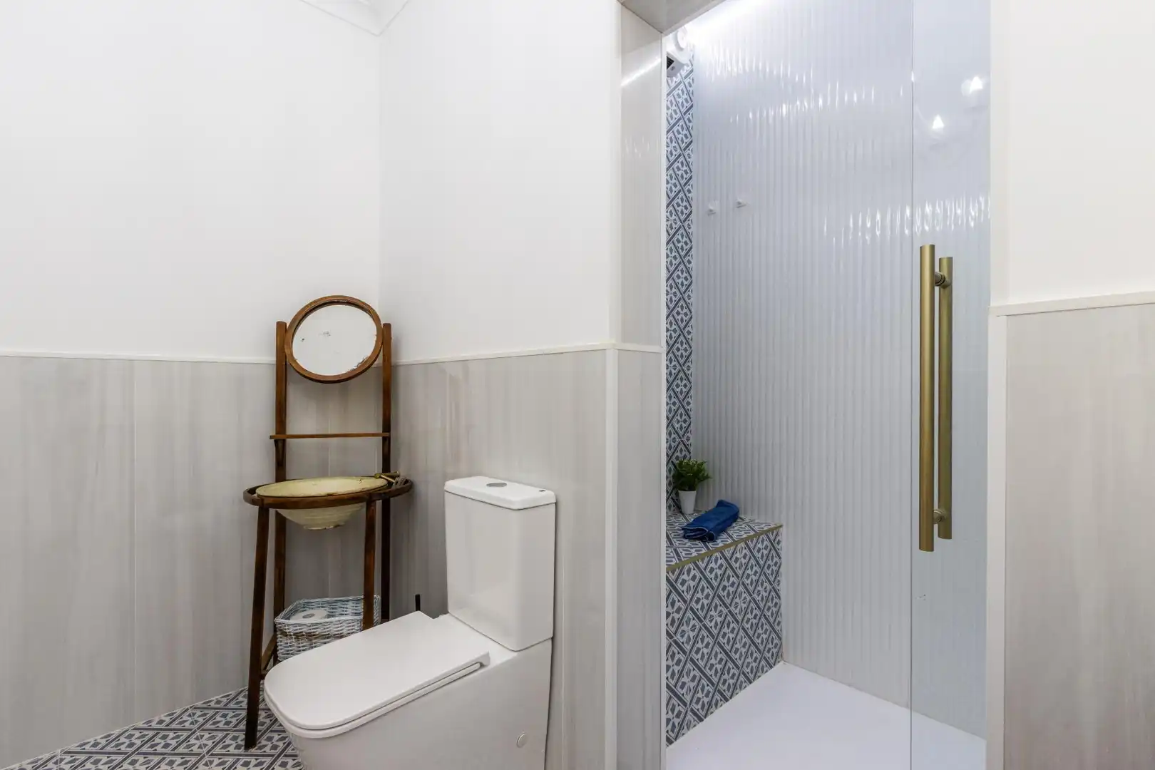 Badezimmer von Einfamilien-Reihenhaus zum Verkauf in Terrassa mit Heizung und Terrasse