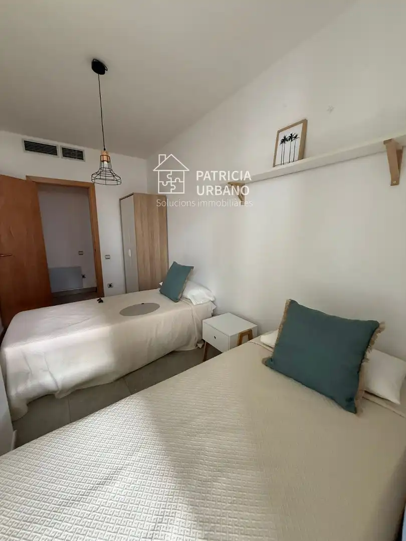 Habitación de Piso de alquiler en Cambrils con Aire acondicionado, Calefacción y Terraza