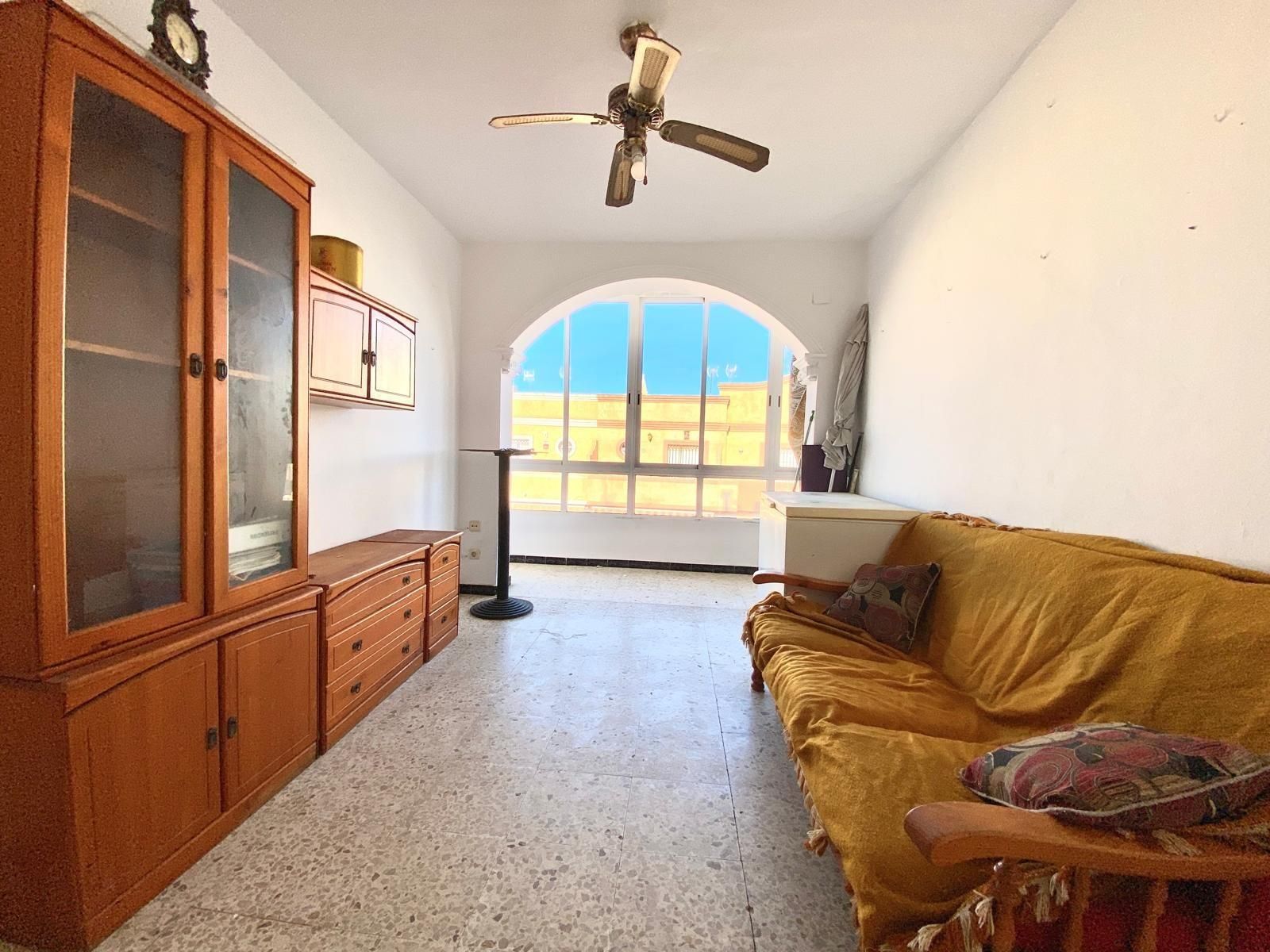 Living room of Flat for sale in Chipiona  with Storage room and Balcony