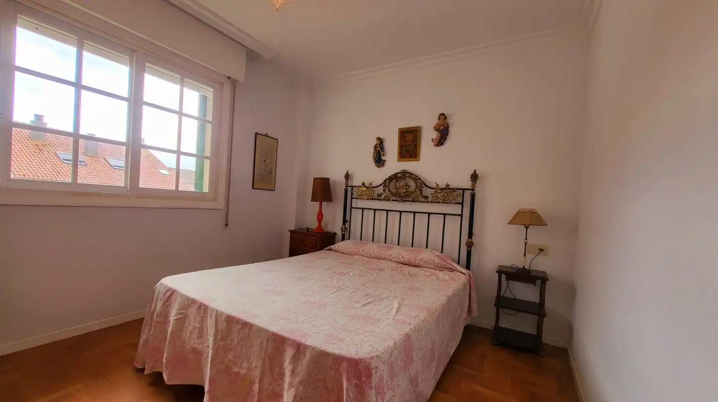 Habitación de Piso en venta en Nigrán con Terraza, Trastero y Balcón