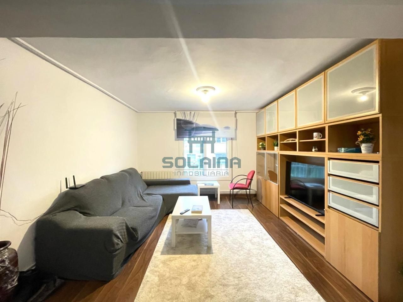 Sala d'estar de Apartament de lloguer en Ourense Capital  amb Calefacció i Moblat