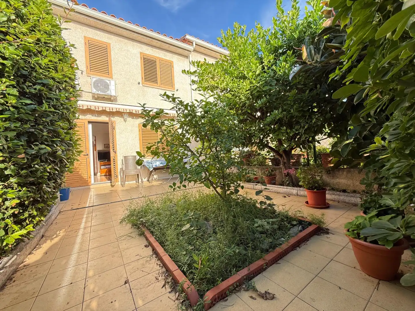Garden of Detached homes for sale in Coma-ruga platja