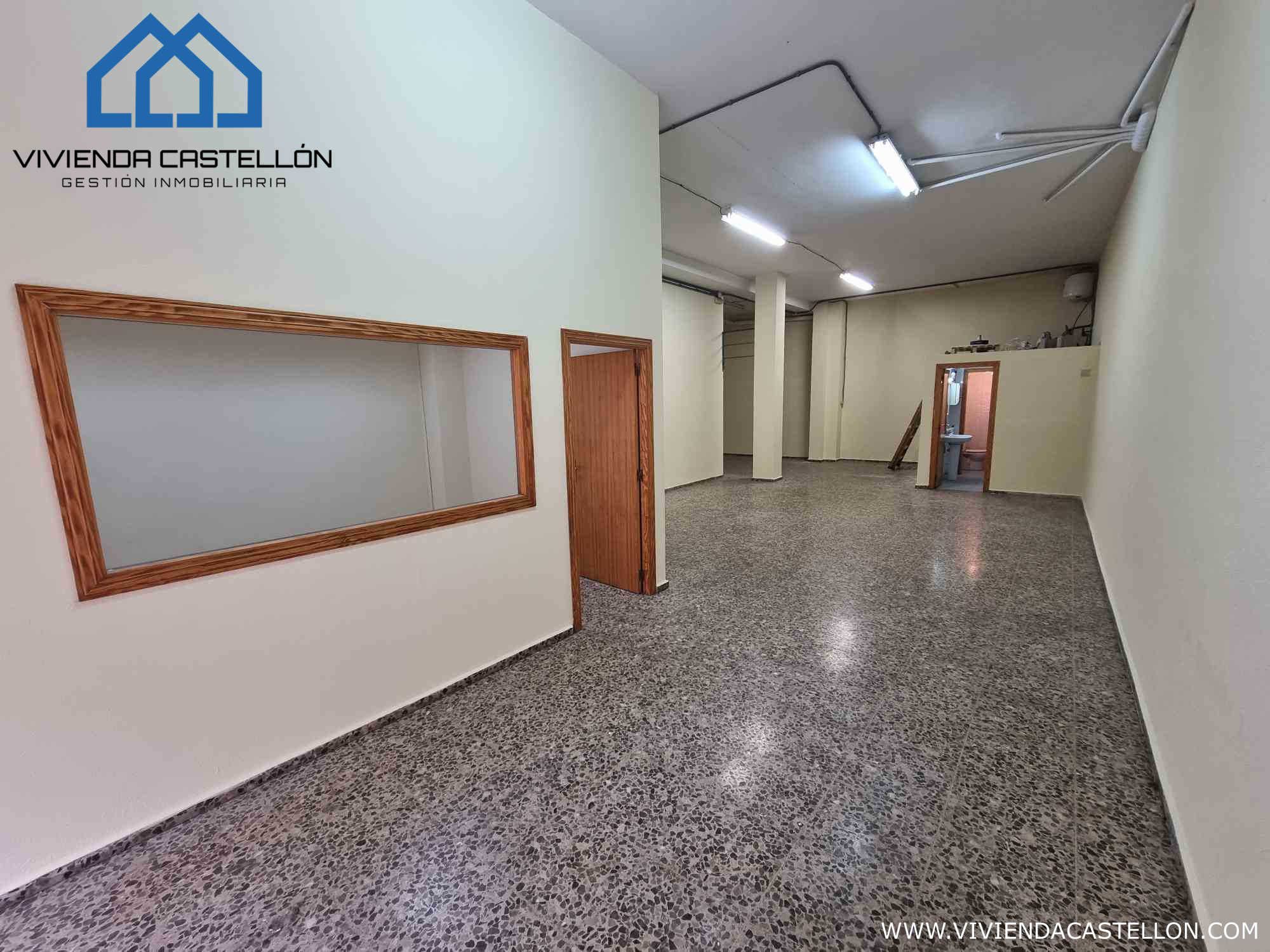 Local en venda a Carrer de l'Alcalde Tàrrega, Plaza Illes Columbretes