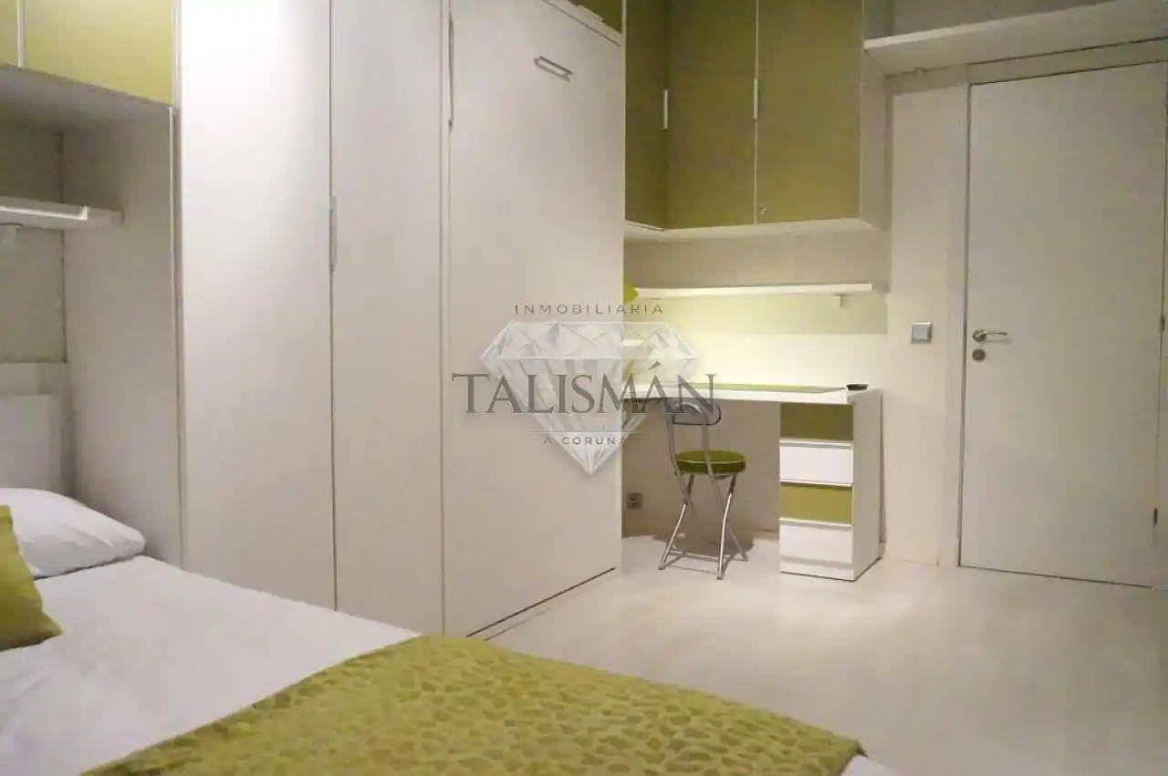 Habitación de Piso en venta en Pontevedra Capital  con Aire acondicionado, Calefacción y Terraza