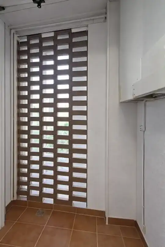 Vista exterior de Piso en venta en Vitoria - Gasteiz con Calefacción, Trastero y Amueblado