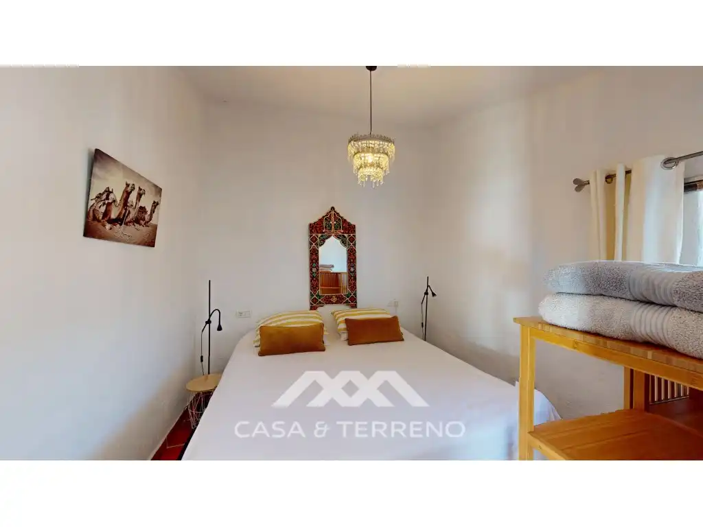 Bedroom of Commercial properties for sale in Arenas  with Air Conditioner
