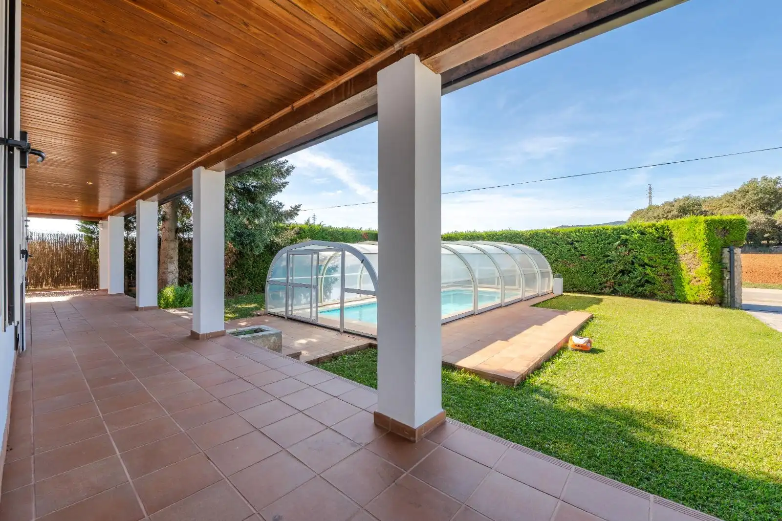 Piscina de Casa o chalet en venta en Porqueres con Aire acondicionado, Calefacción y Jardín privado