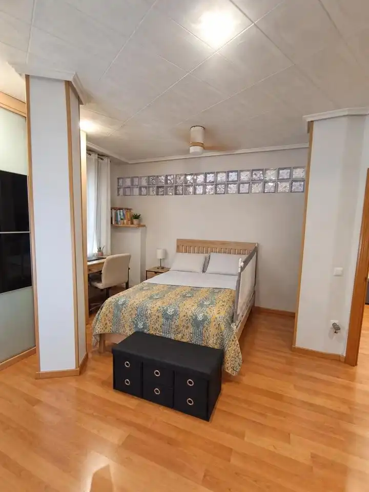 Piso con ascensor en venta en Extramurs, imagen 5
